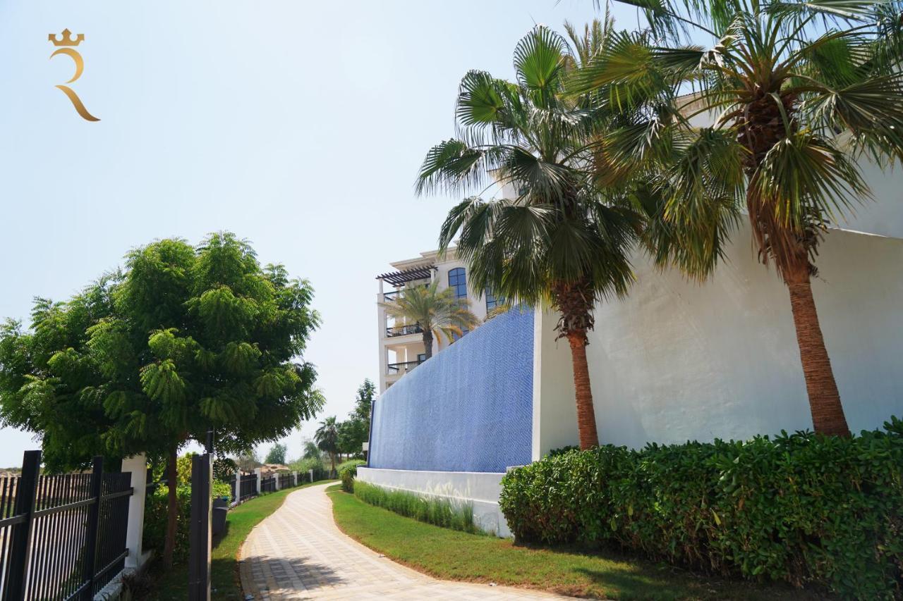 An Exclusive 2br Retreat Experience Yas Island Bliss Абу-Дабі