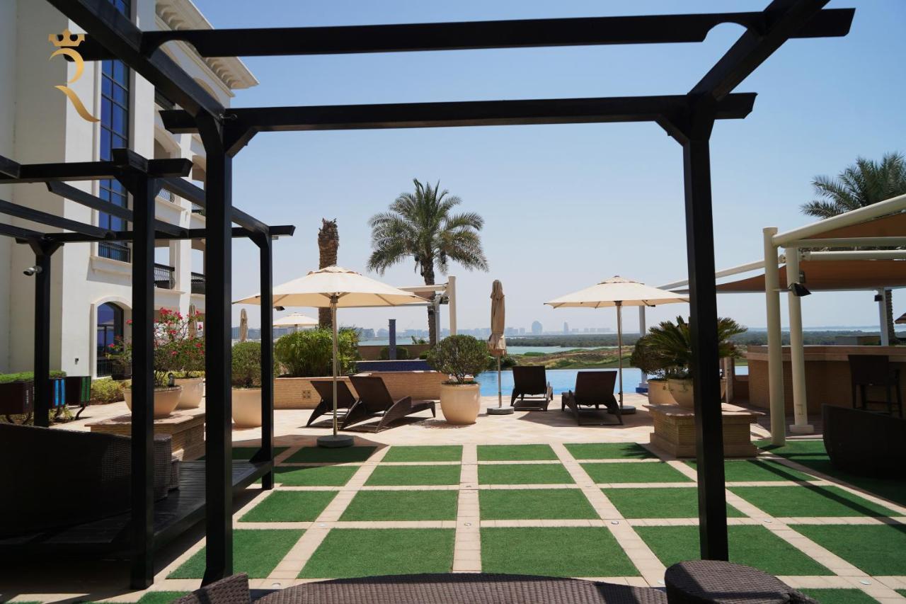 An Exclusive 2br Retreat Experience Yas Island Bliss Апартаменти